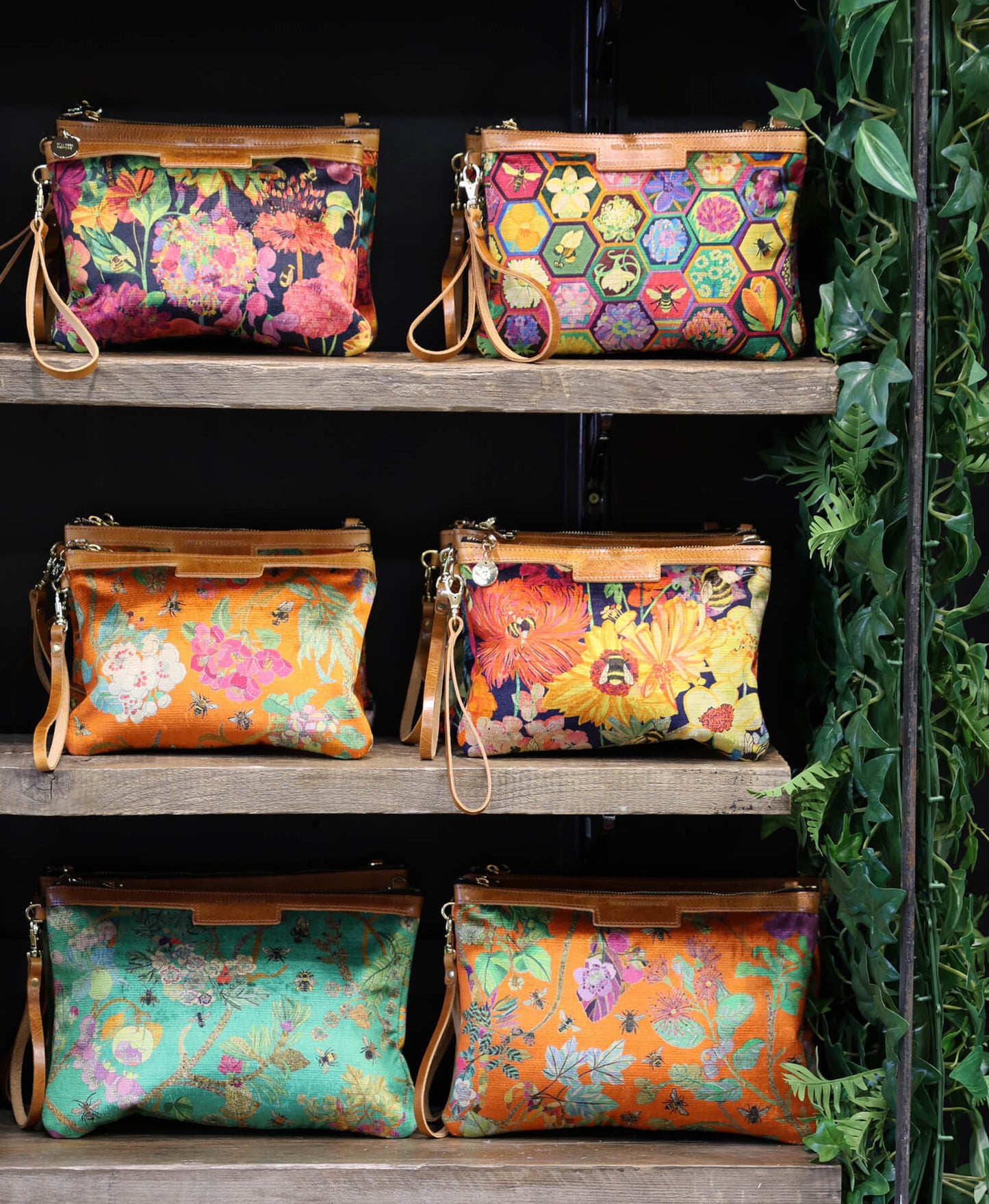 Diana 2 in 1 Clutch - Hexagon Hive in Ivy - Will Bees Bespoke