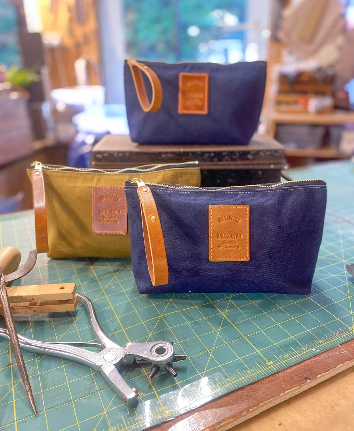 Mens Wash Bag - Khaki Canvas - Will Bees Bespoke