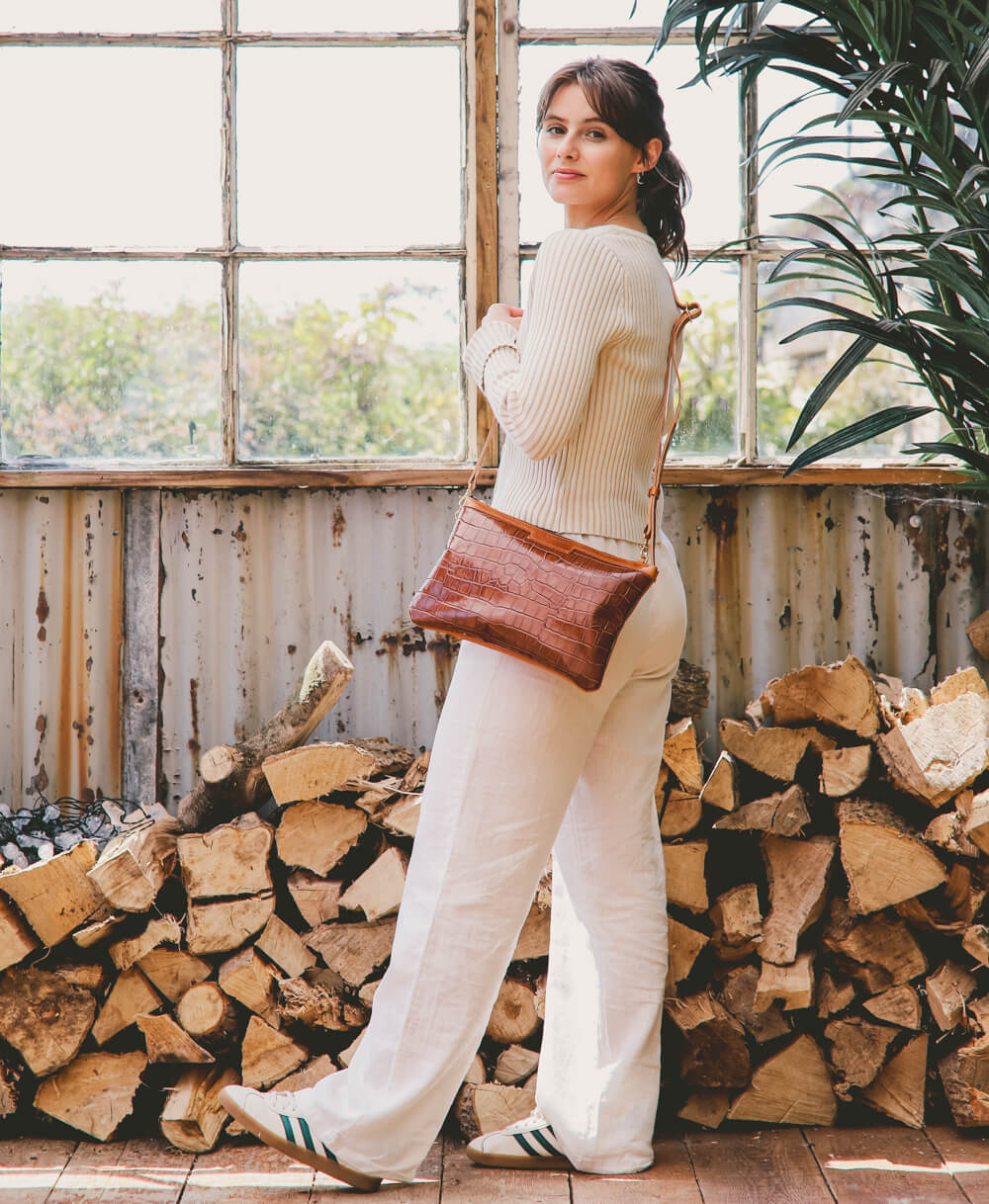 Oversized Diana 2 in 1 Clutch - Tan Croc - Will Bees Bespoke