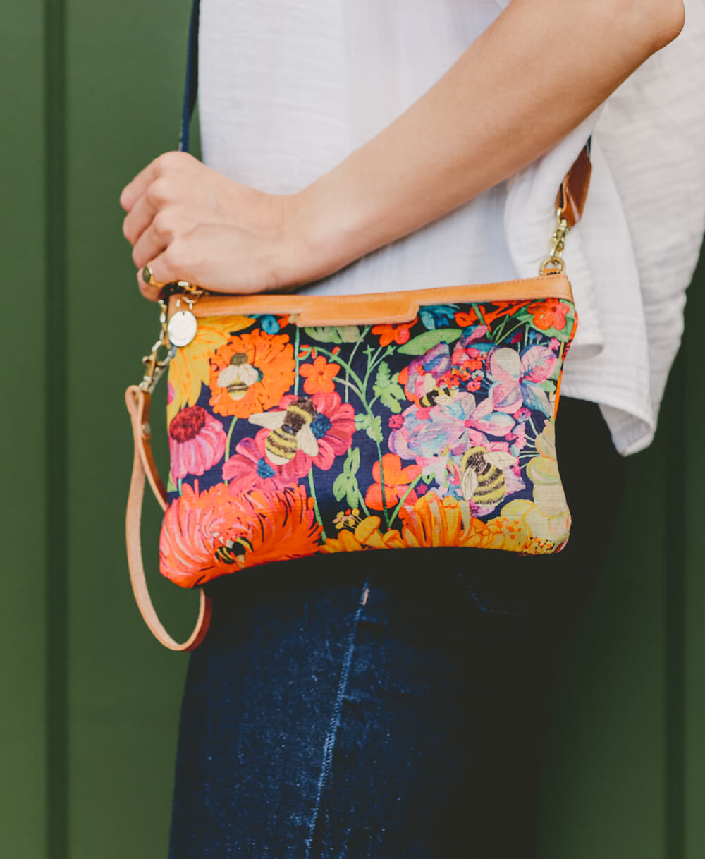 Diana 2 in 1 Clutch - Bumblebee Garden in Midday Sun - Will Bees Bespoke