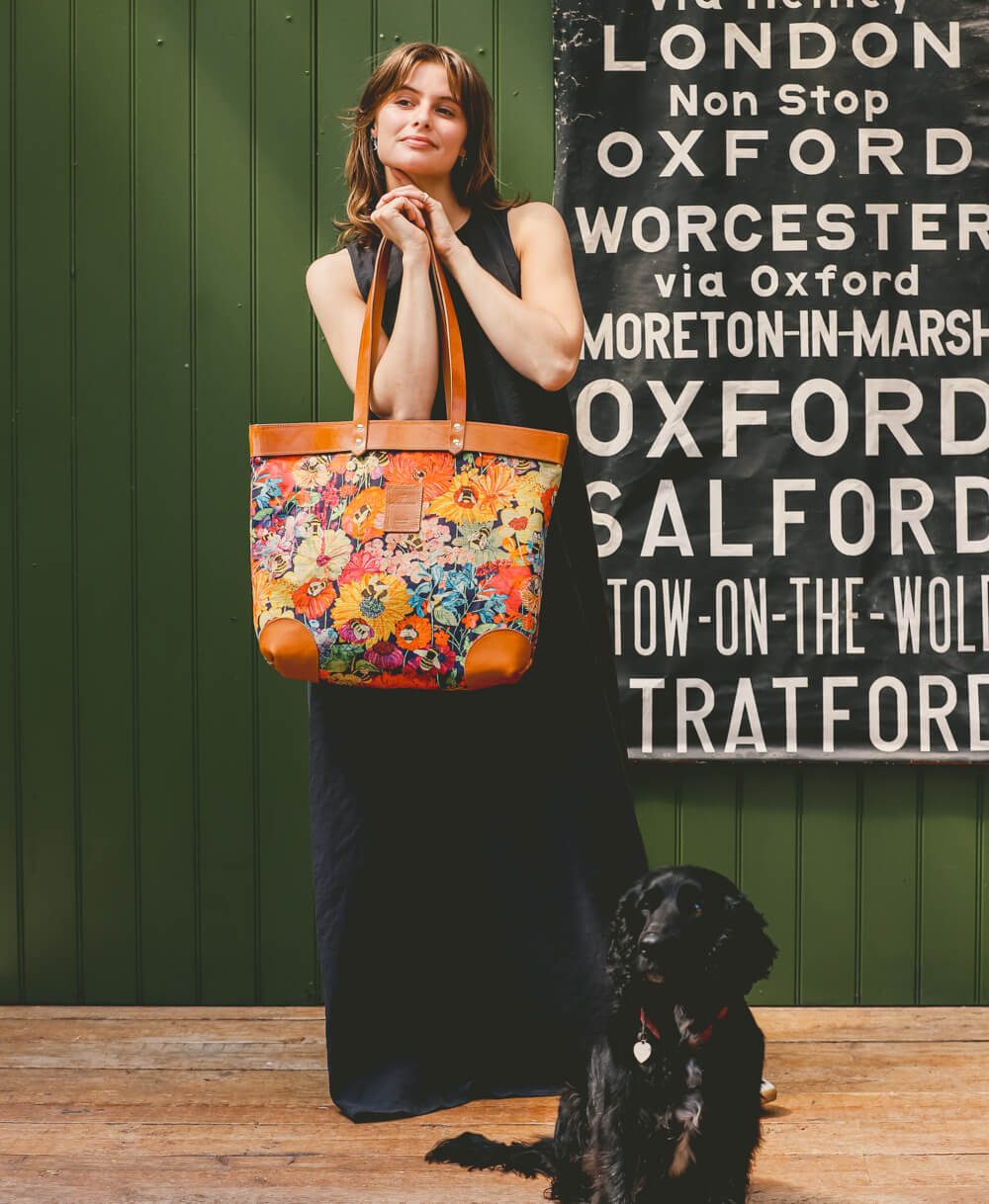 Large Tote - Bumblebee Garden in Midday Sun - Will Bees Bespoke