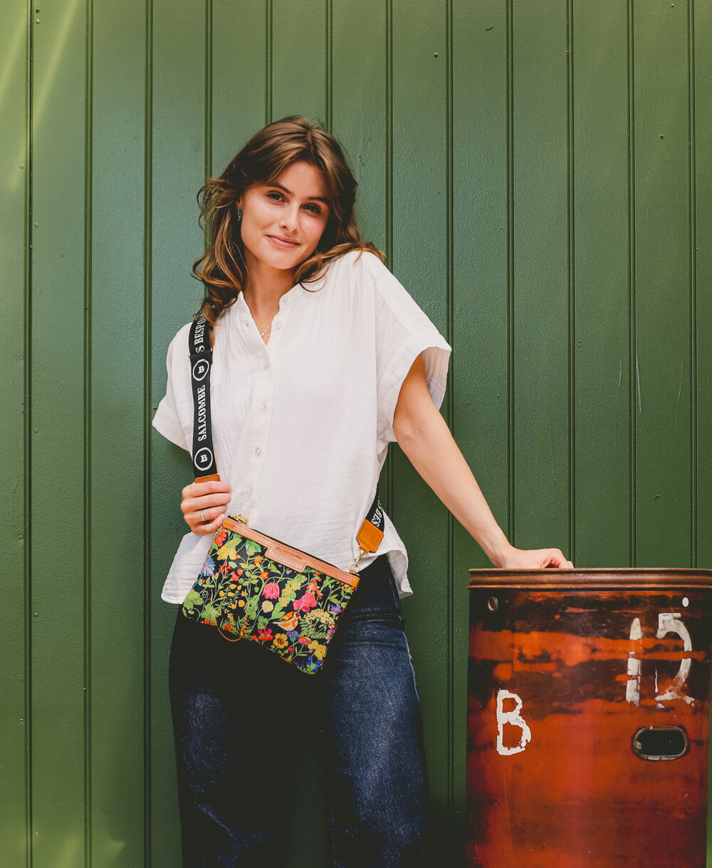 Diana 2 in 1 Clutch - Woven Meadow in Bramble