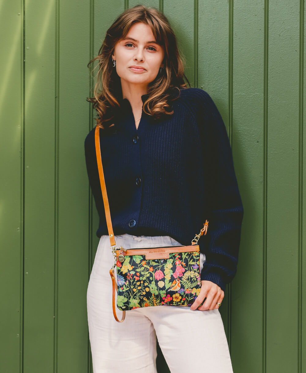 Diana 2 in 1 Clutch - Woven Meadow in Bramble