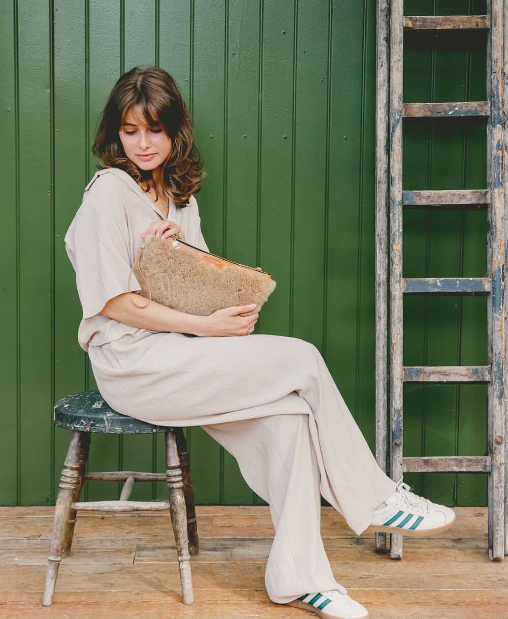 Oversized Diana 2 in 1 Clutch - Caramel Sheepskin