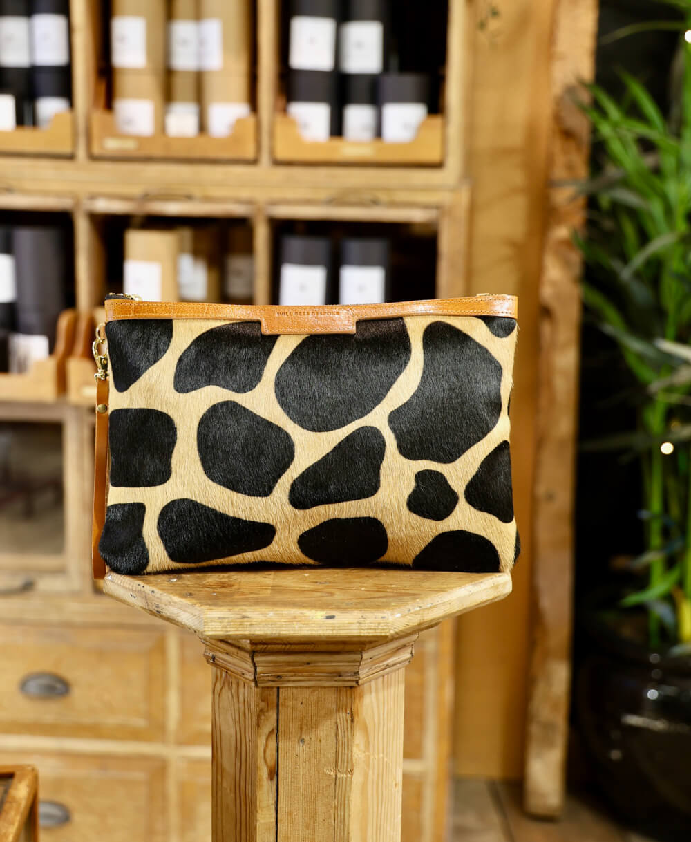 Oversized Diana 2 in 1 Clutch - Giraffe Spot - Will Bees Bespoke