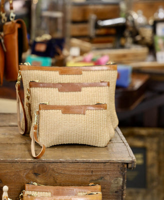 Mini Diana 2 in 1 Clutch - Raffia in Natural