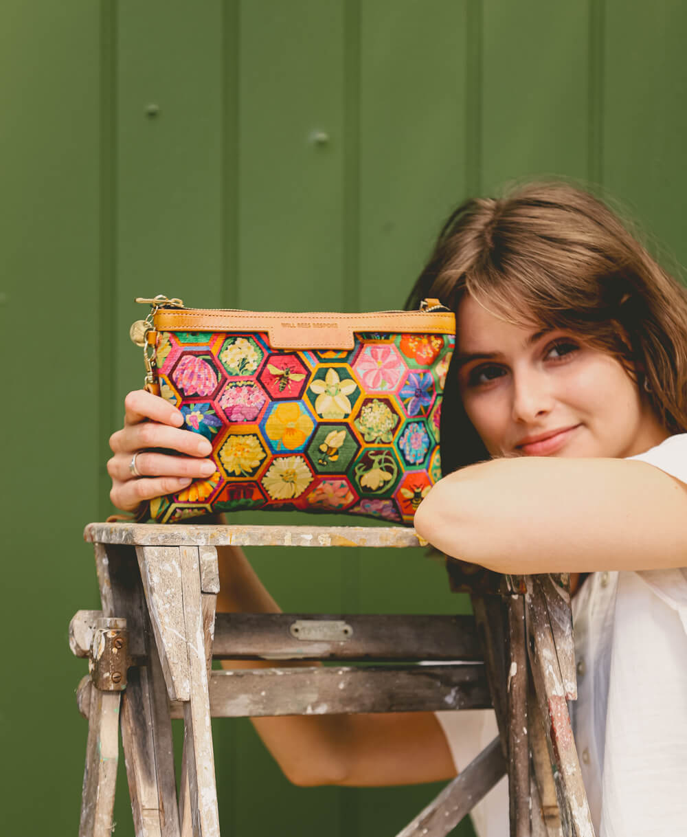 Diana 2 in 1 Clutch - Hexagon Hive in Ivy - Will Bees Bespoke