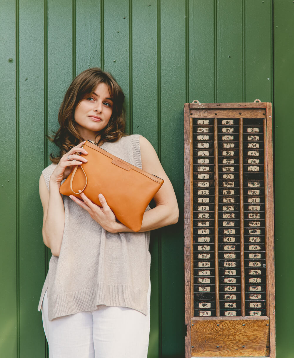 Oversized Diana 2 in 1 Clutch - Tan Leather