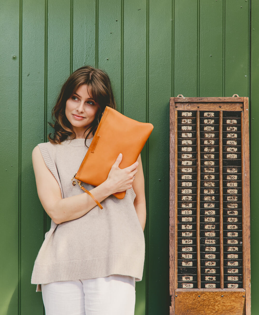 Oversized Diana 2 in 1 Clutch - Tan Leather