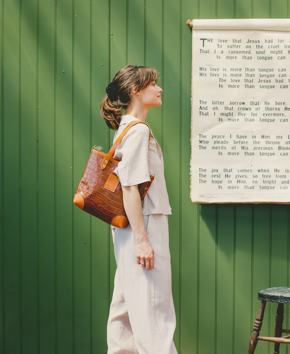 Small Tote - Tan Croc - Will Bees Bespoke