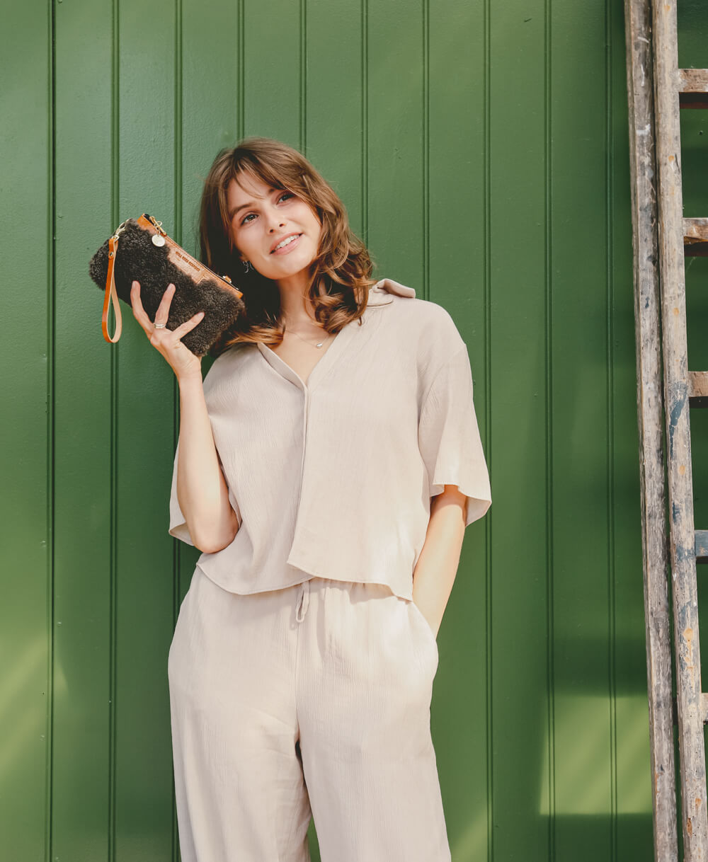 Mini Diana 2 in 1 Clutch - Charcoal Sheepskin