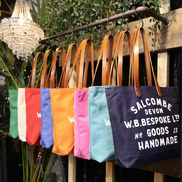 Totes - Canvas - Lifestyle Image