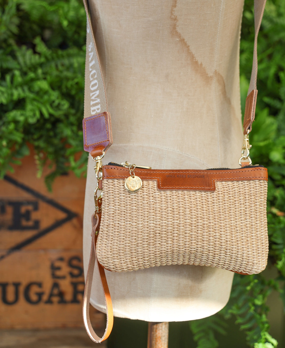 Mini Diana 2 in 1 Clutch - Raffia in Natural