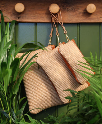 Oversized Diana 2 in 1 Clutch - Raffia in Natural