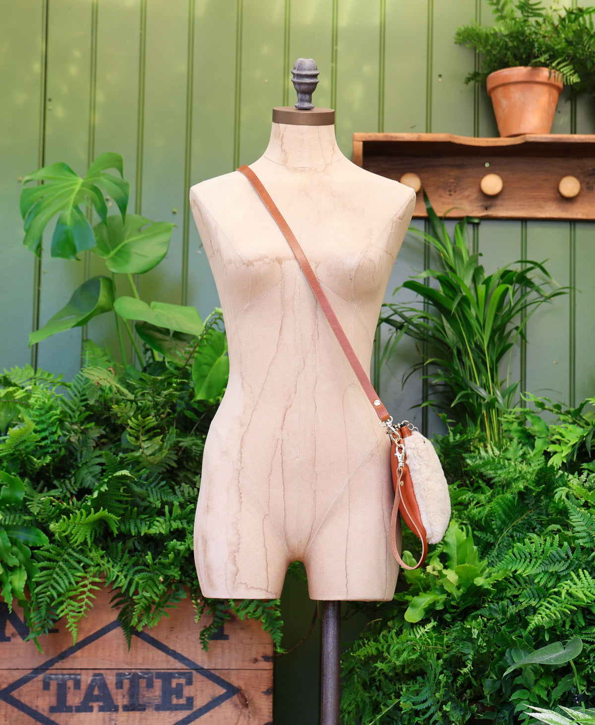 Diana 2 in 1 Clutch - Cream Sheepskin