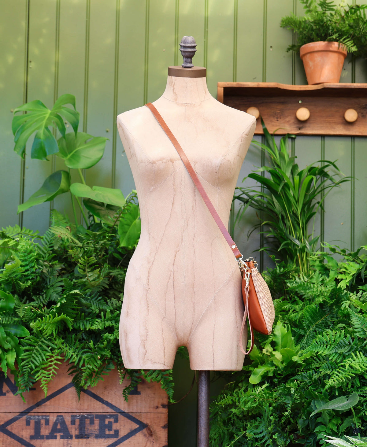 Diana 2 in 1 Clutch - Raffia in Natural
