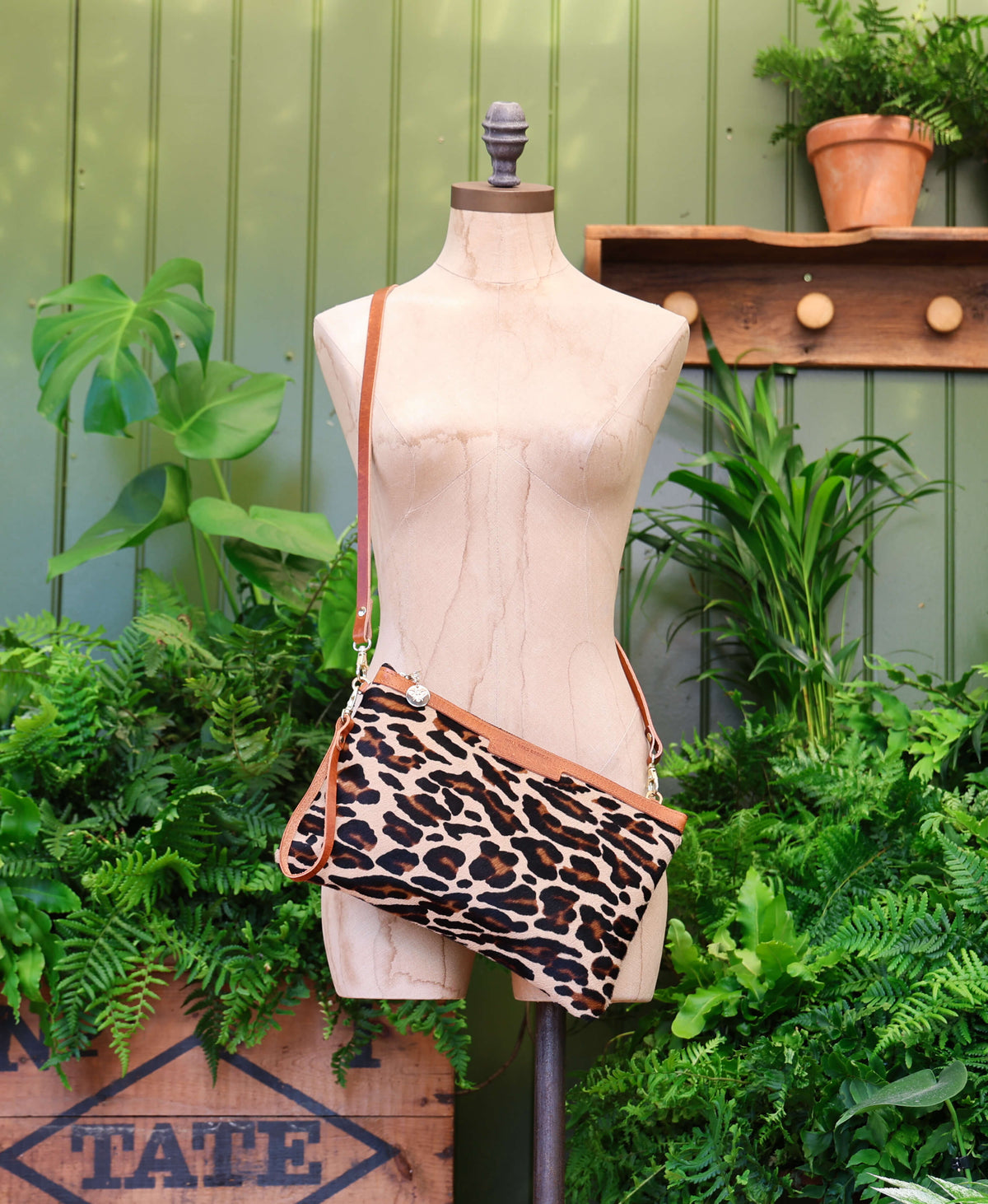 Oversized Diana 2 in 1 Clutch - Leopard Print - Tan Leather