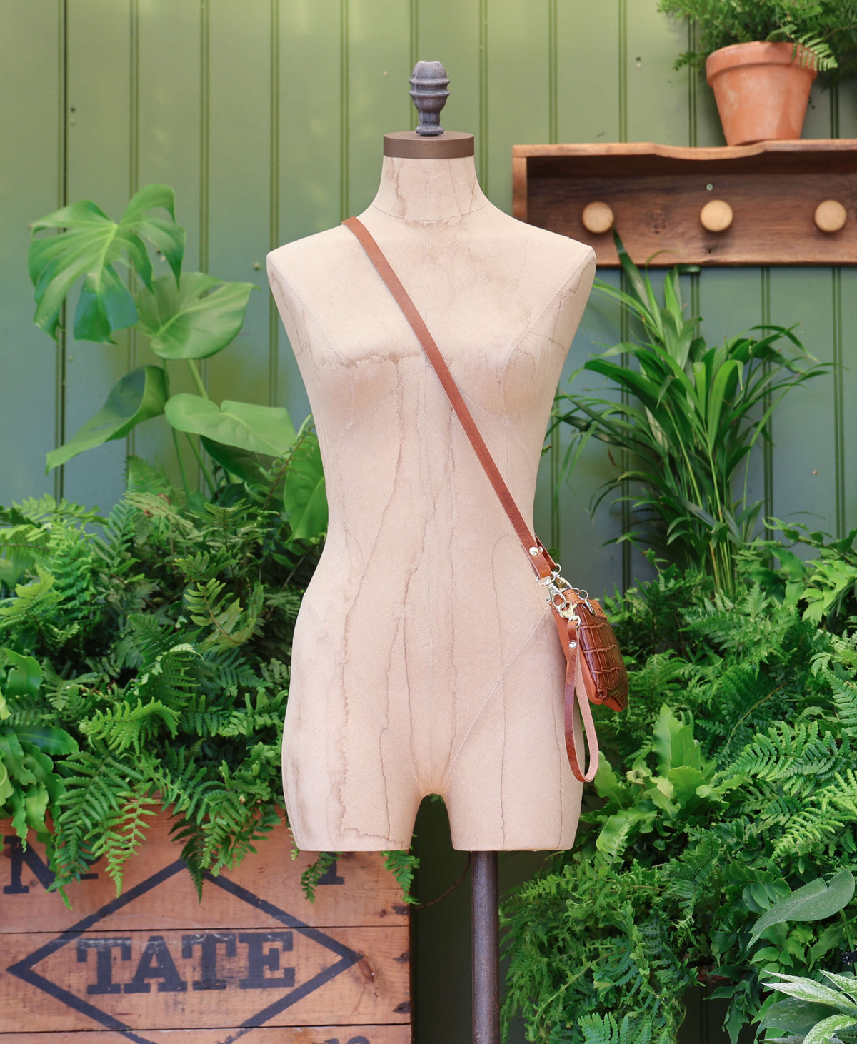 Mini Diana 2 in 1 Clutch - Tan Croc