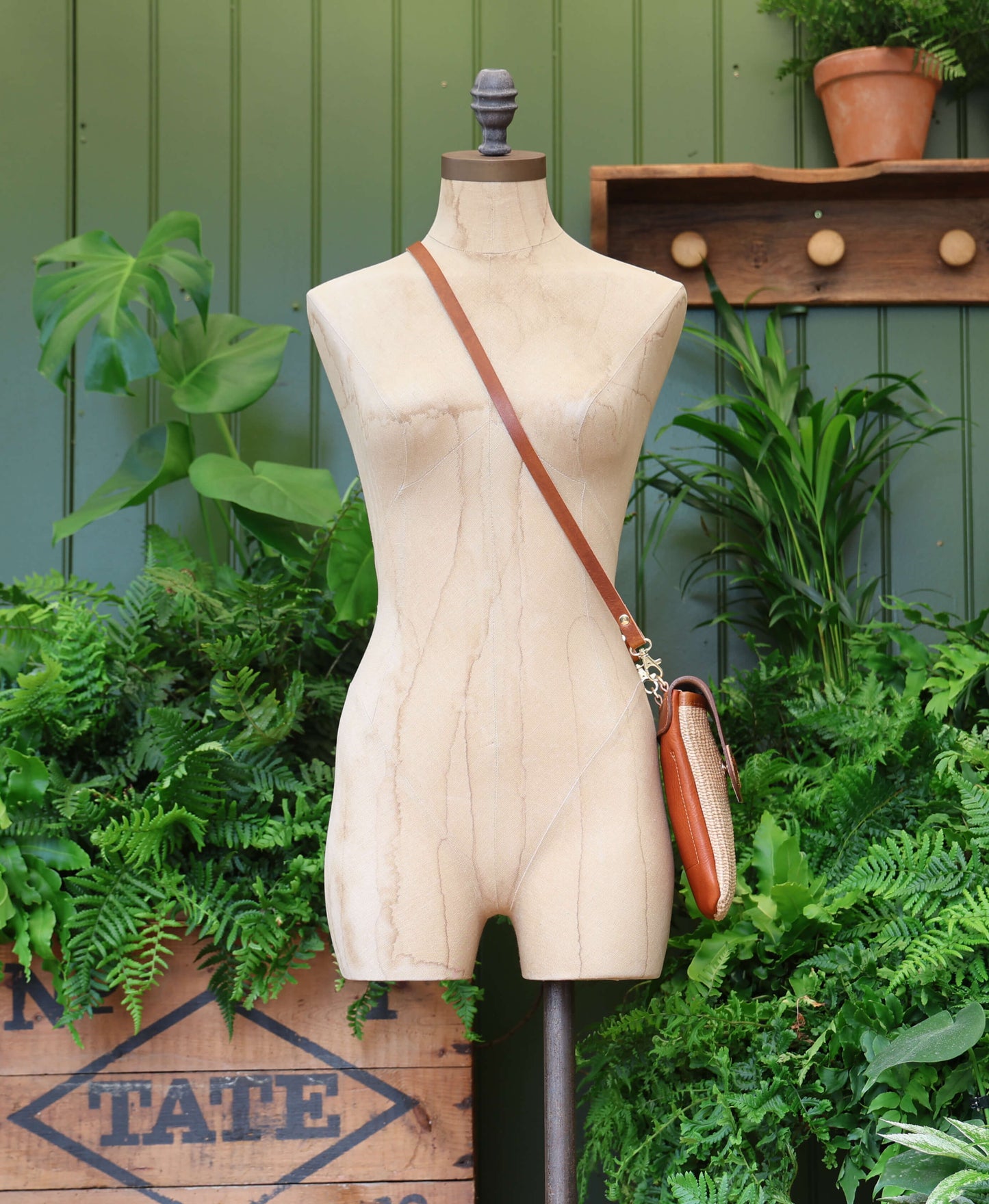 Phone Bag - Raffia in Natural