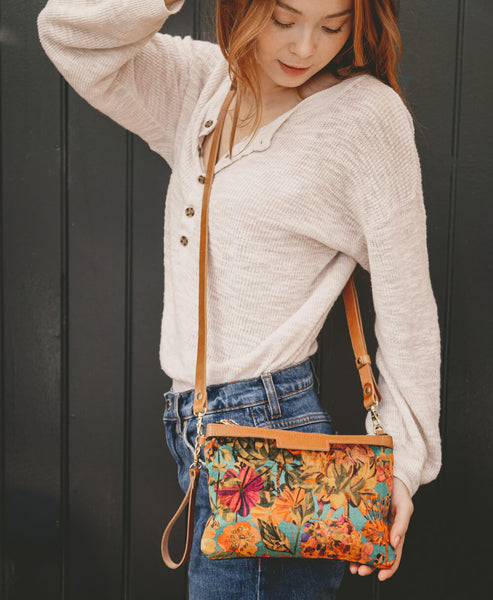 Diana 2 in 1 Clutch - Bee Story in Island - Will Bees Bespoke